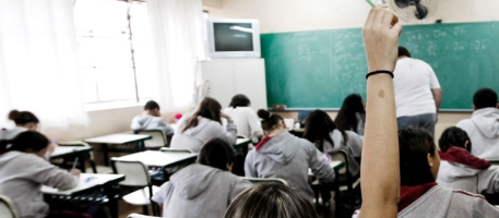ImigrantesDesempenhoEscolar
